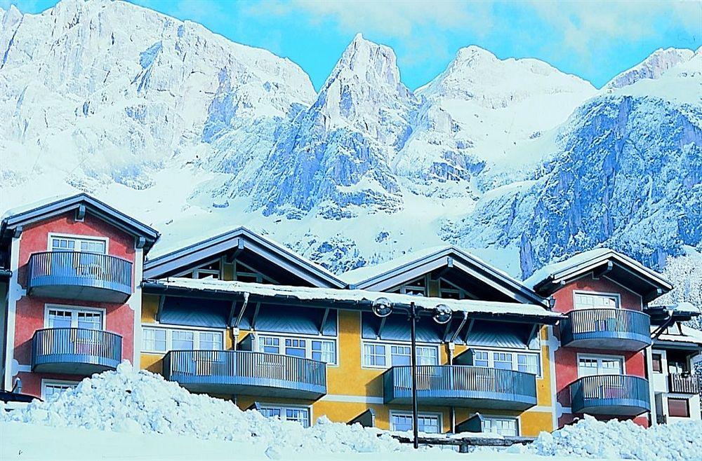Sporting Aparthotel San Martino Di Castrozza Εξωτερικό φωτογραφία