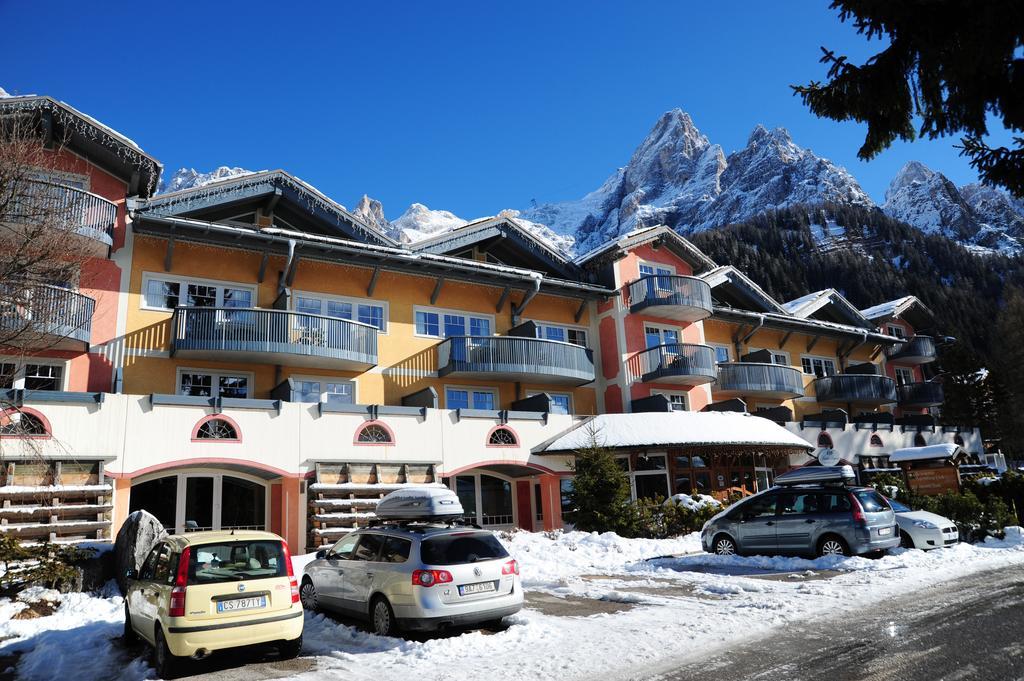 Sporting Aparthotel San Martino Di Castrozza Εξωτερικό φωτογραφία