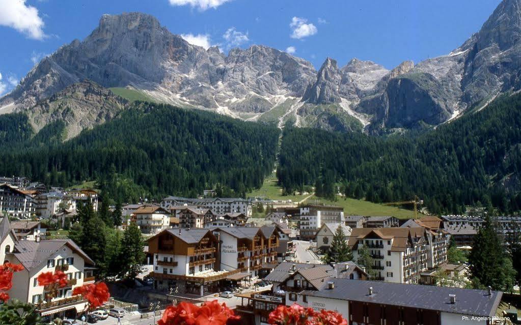 Sporting Aparthotel San Martino Di Castrozza Εξωτερικό φωτογραφία