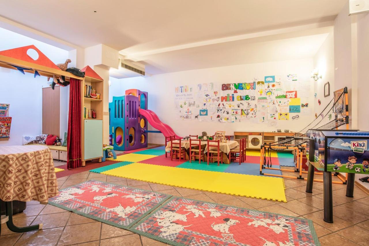 Sporting Aparthotel San Martino Di Castrozza Εξωτερικό φωτογραφία